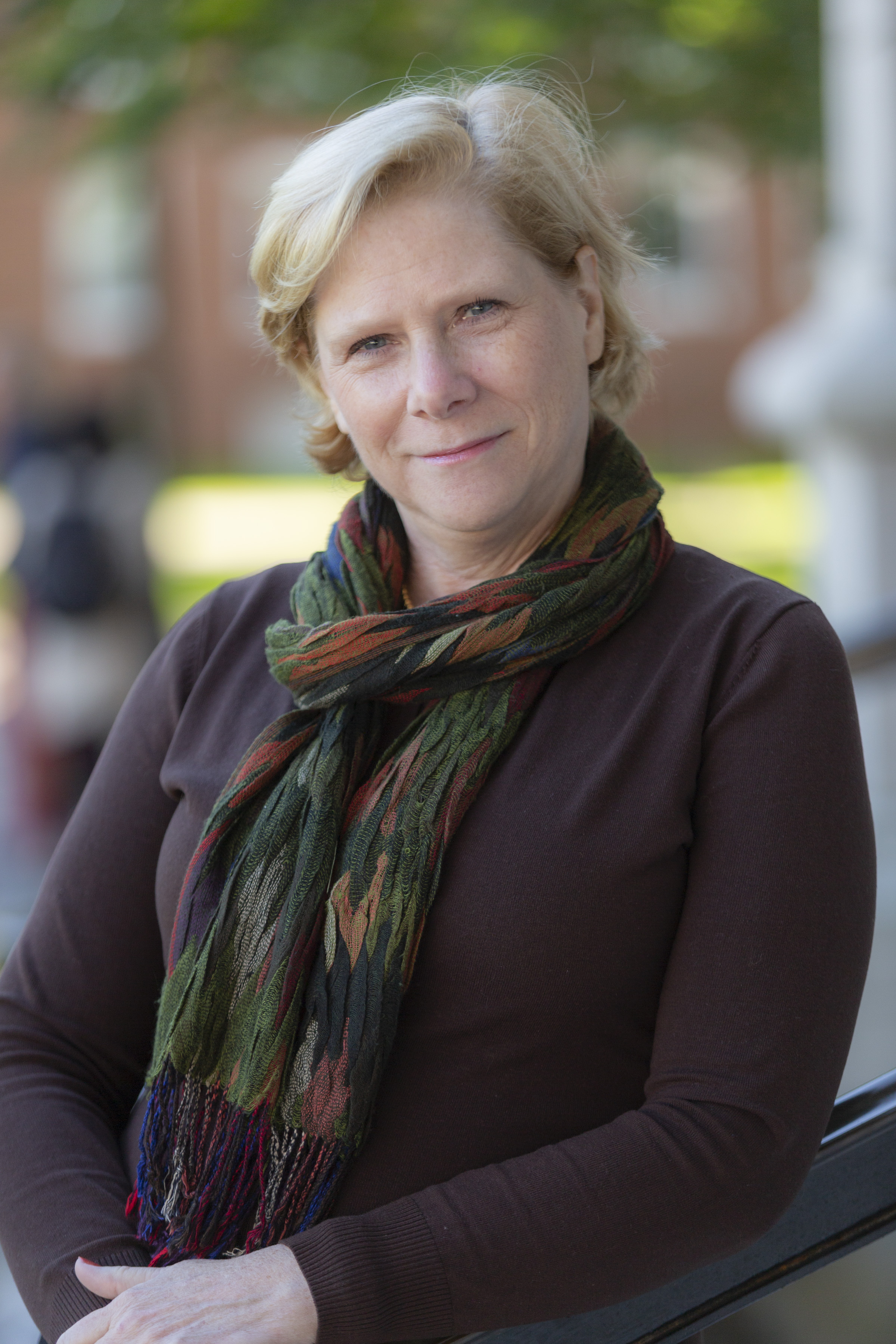 Anne Converse Willkomm Headshot